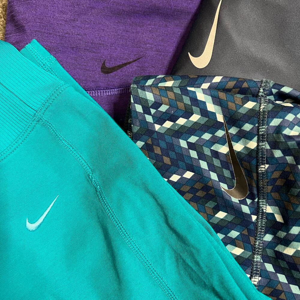 Lot of 4 Nike Athletic Leggings Small Fitness Workout Activewear Swoosh Running - Picture 5 of 8